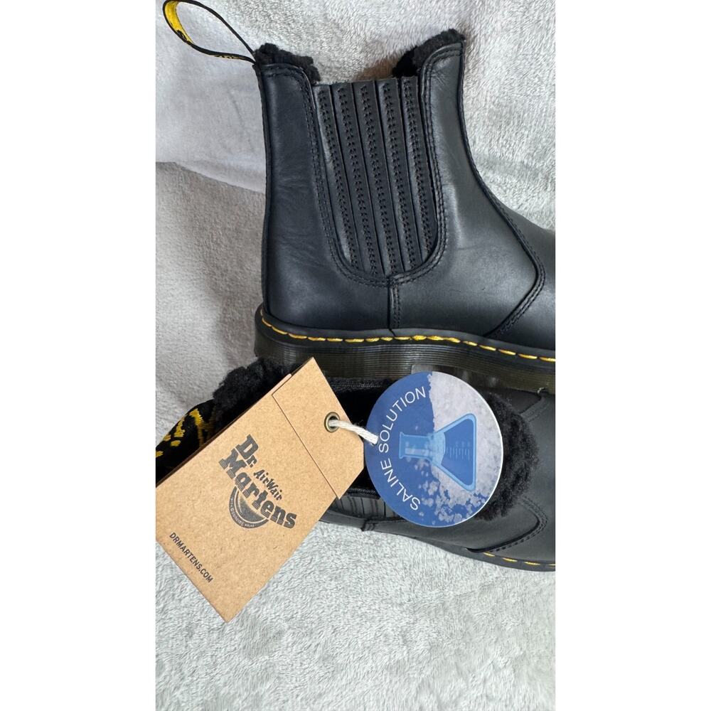 Dr. Doc Martens DM's NEW Chelsea Boots Womens 9 Black Leather Pull On 2976 Men 8 - Picture 9 of 12